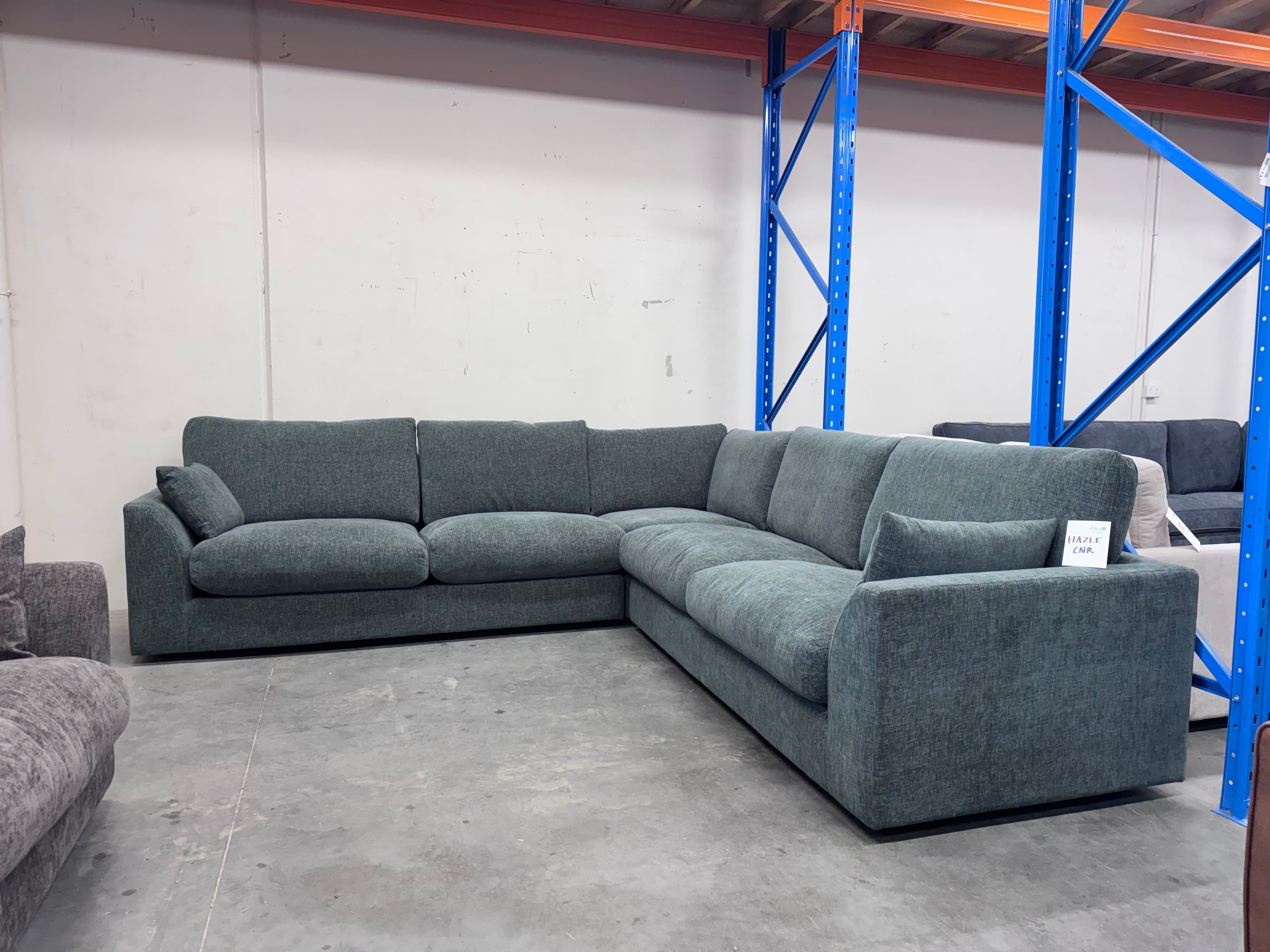 Hazel Chaise & Corner